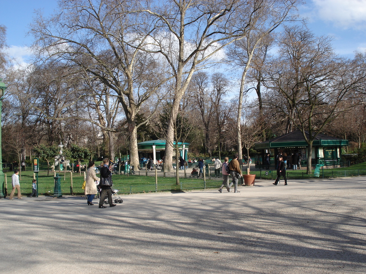 รูปถ่าย ฝรั่งเศส(France) ปารีส(Paris) คุ้มที่ 8(8th Arrondissement) สวนมงโซ(Monceau Garden) 2006-03 64