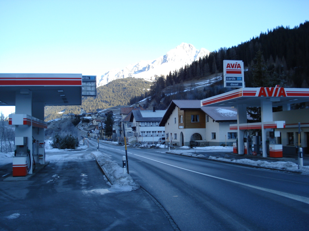 รูปถ่าย สวิสเซอร์แลนด์(Switzerland) ถนนจากคูร์ไปเซนต์มอริตซ์(Chur to St Moritz Road) 2007-01 18