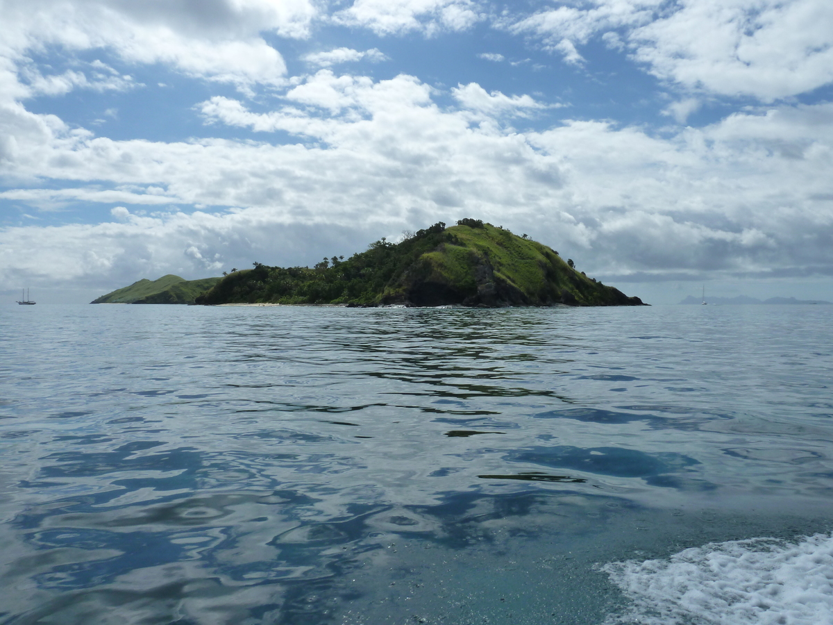 รูปถ่าย ฟิจิ(Fiji) จากเกาะอามูนูกาไปเกาะแคสต์อะเวย์(Amunuca Island to Castaway Island) 2010-05 0