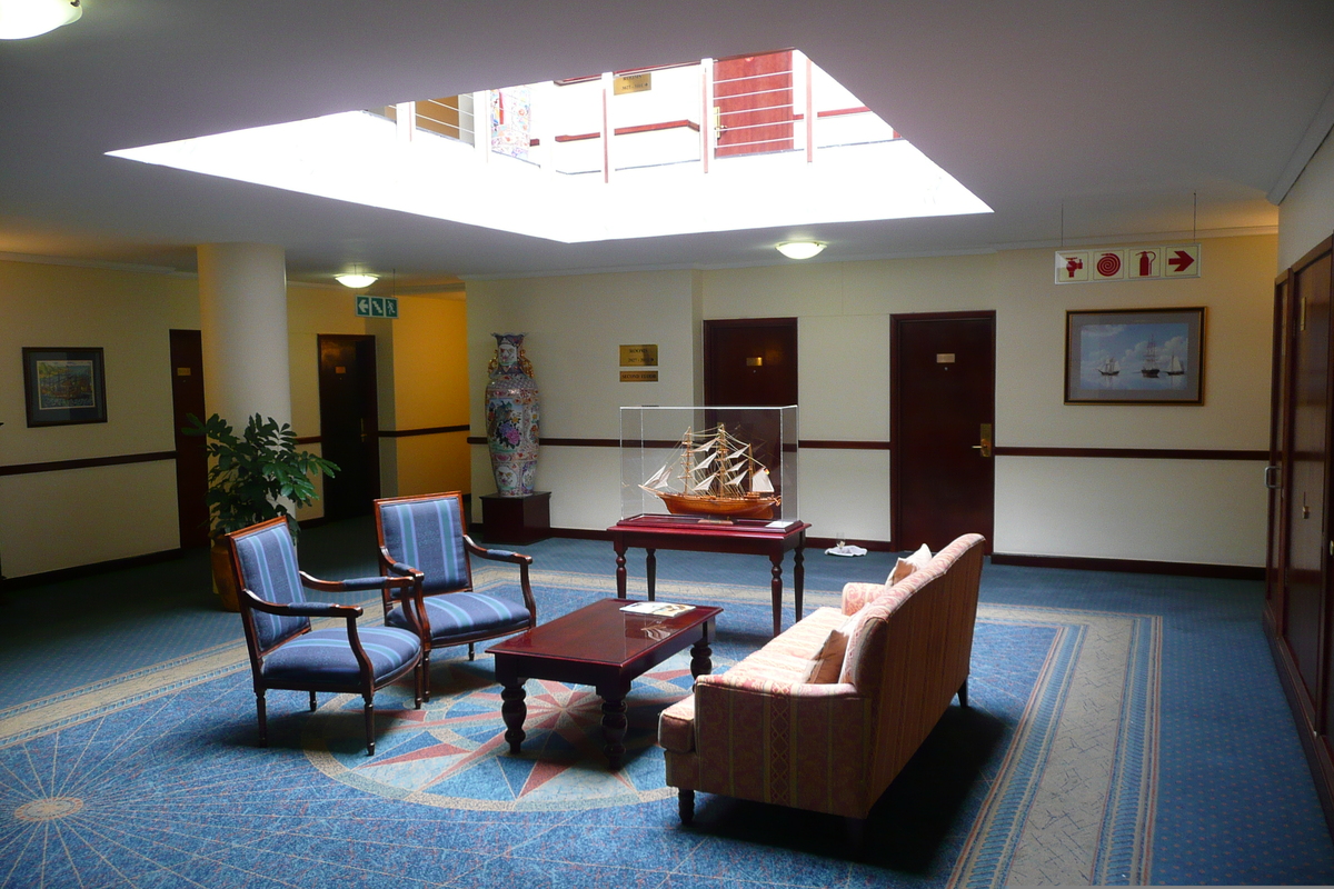 รูปถ่าย แอฟริกาใต้(South Africa) เคปทาวน์(Cape Town) โรงแรมคอมโมดอร์(Commodore Hotel) 2008-09 21