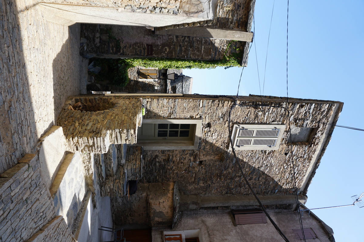 รูปถ่าย ฝรั่งเศส(France) คอร์สิคา(Corsica) เปนตา-ดี-กาซิงกา(Penta-di-Casinca) 2017-09 50