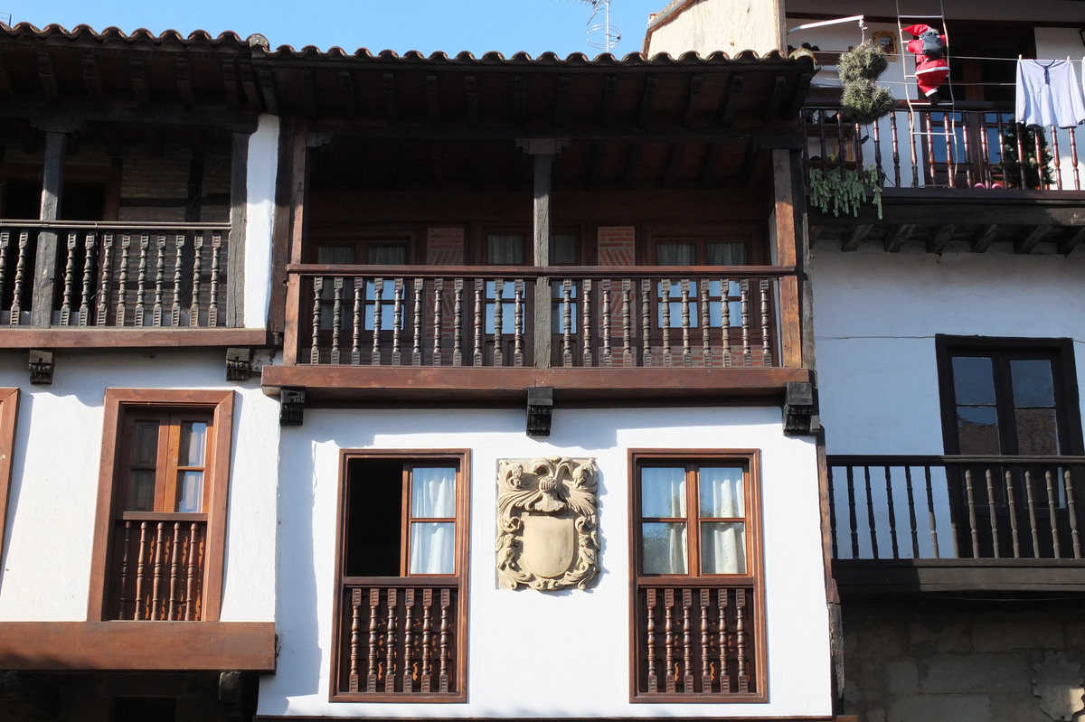 รูปถ่าย สเปน(Spain) ซันตีญานาเดลมาร์(Santillana del Mar) 2013-01 30