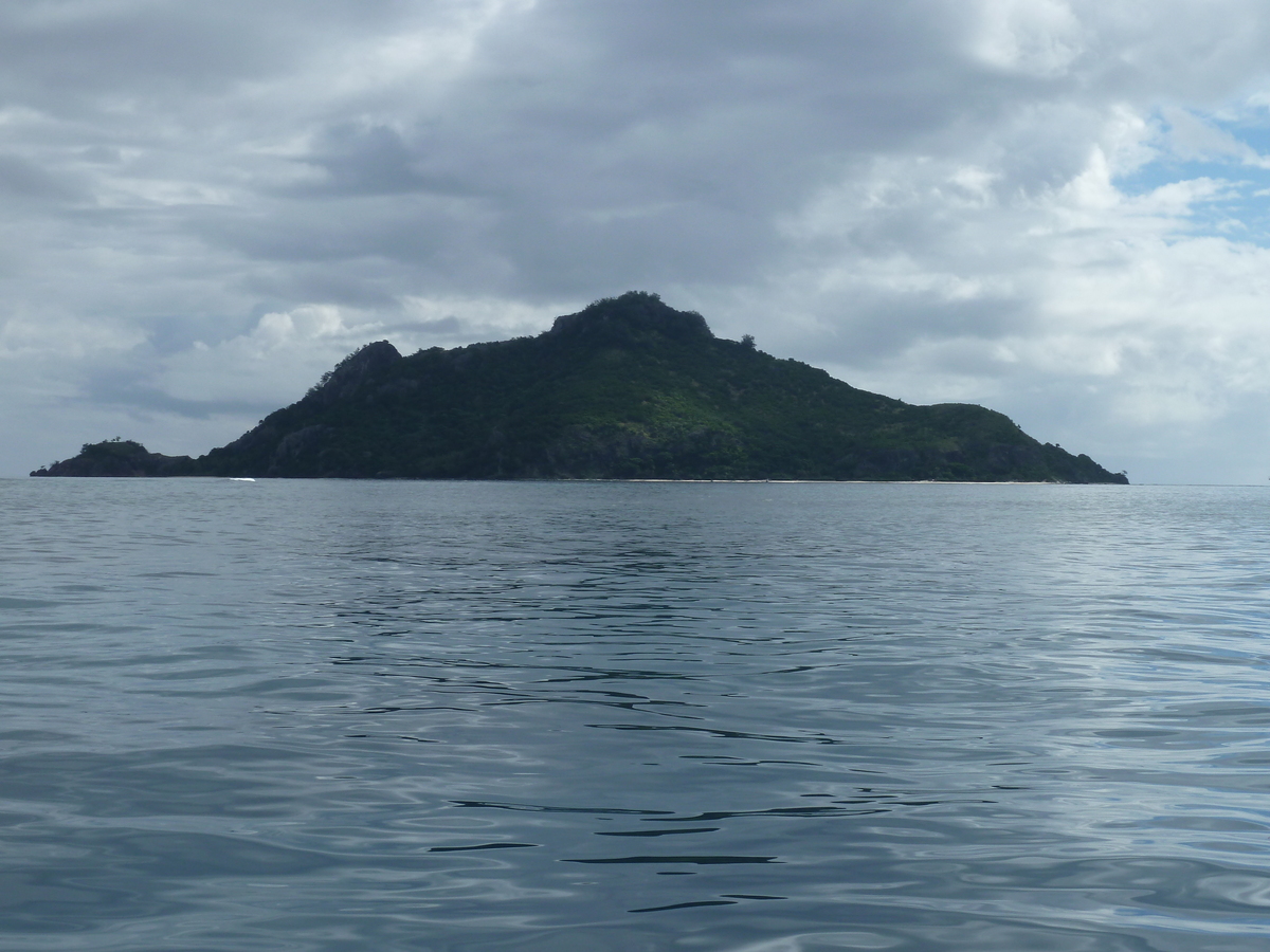 รูปถ่าย ฟิจิ(Fiji) จากเกาะอามูนูกาไปเกาะแคสต์อะเวย์(Amunuca Island to Castaway Island) 2010-05 101