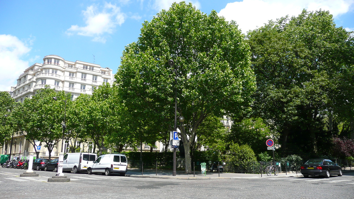รูปถ่าย ฝรั่งเศส(France) ปารีส(Paris) บูเลอวาร์ด  มาเลแอร์บ(Boulevard Malesherbes) 2007-05 48