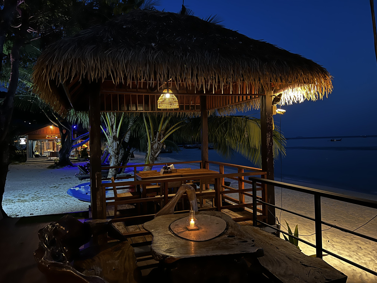 รูปถ่าย ไทย(Thailand) เกาะพีพีดอน(Ko Phi Phi Don) 2021-12 20