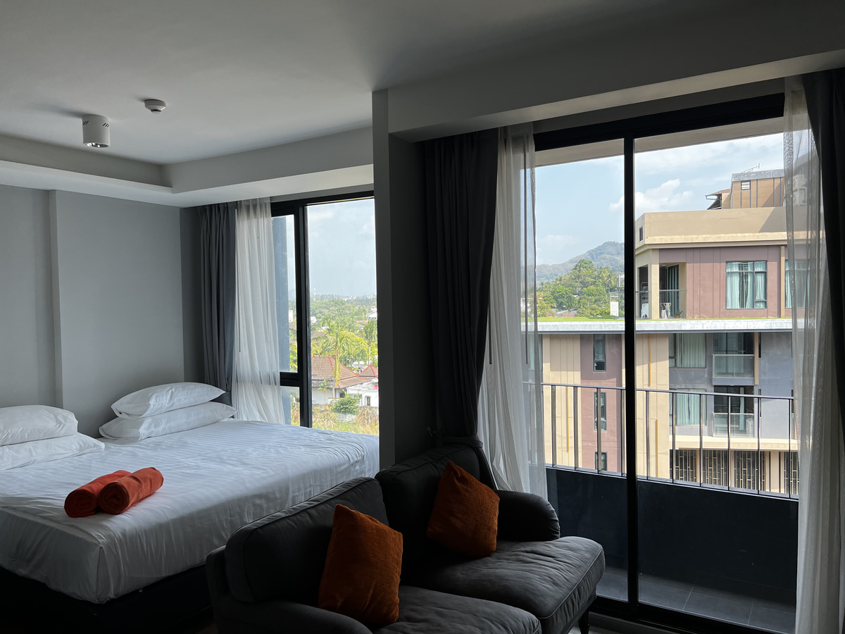 รูปถ่าย ไทย(Thailand) ภูเก็ต(Phuket) หาดสุรินทร์(Surin Beach) โรงแรมซิกซ์ธ์อเวนิว(6th Avenue Hotel) 2021-12 16