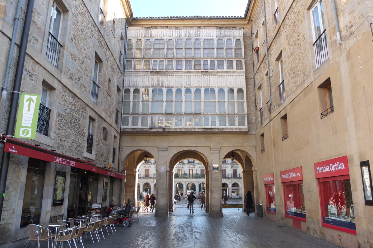 รูปถ่าย สเปน(Spain) บิโตเรีย-กัสเตซ(Vitoria Gasteiz) 2013-01 37