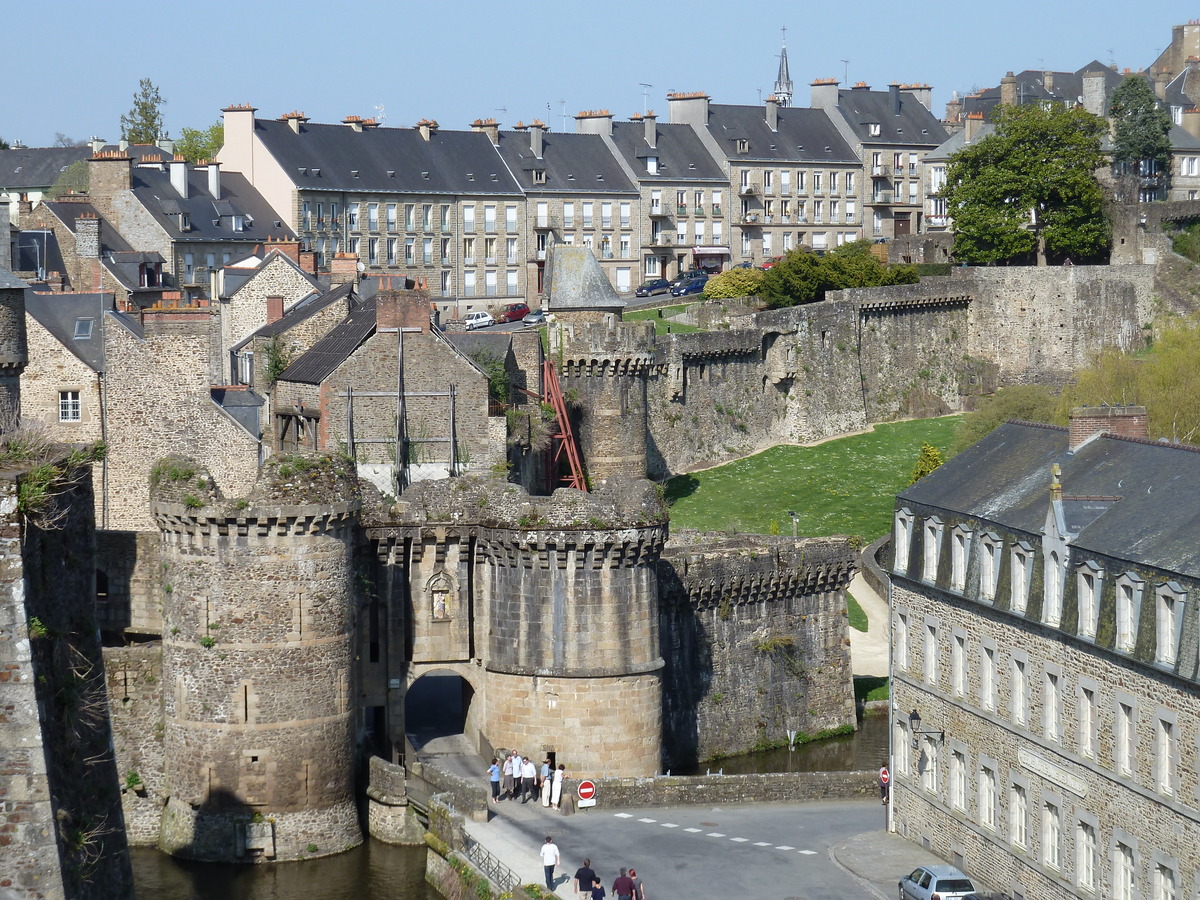 รูปถ่าย ฝรั่งเศส(France) ฟูแฌร์(Fougeres) 2010-04 119