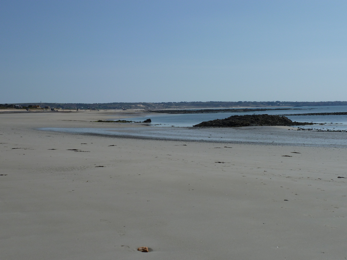 รูปถ่าย เจอร์ซีย์(Jersey) เจอร์ซีย์(Jersey) แซ็งตูแอ็ง(St Ouen) 2010-04 17
