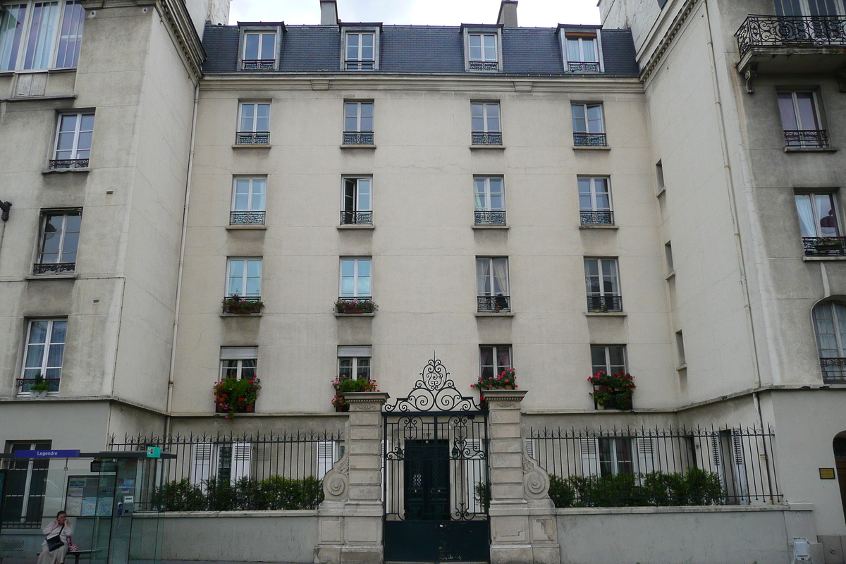 รูปถ่าย ฝรั่งเศส(France) ปารีส(Paris) ถนนโรม(Rue de Rome) 2007-06 72