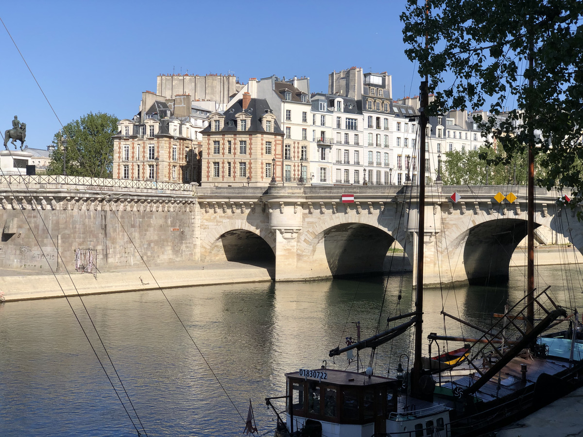 รูปถ่าย ฝรั่งเศส(France) ปารีสช่วงล็อกดาวน์(Paris lockdown) 2020-04 183