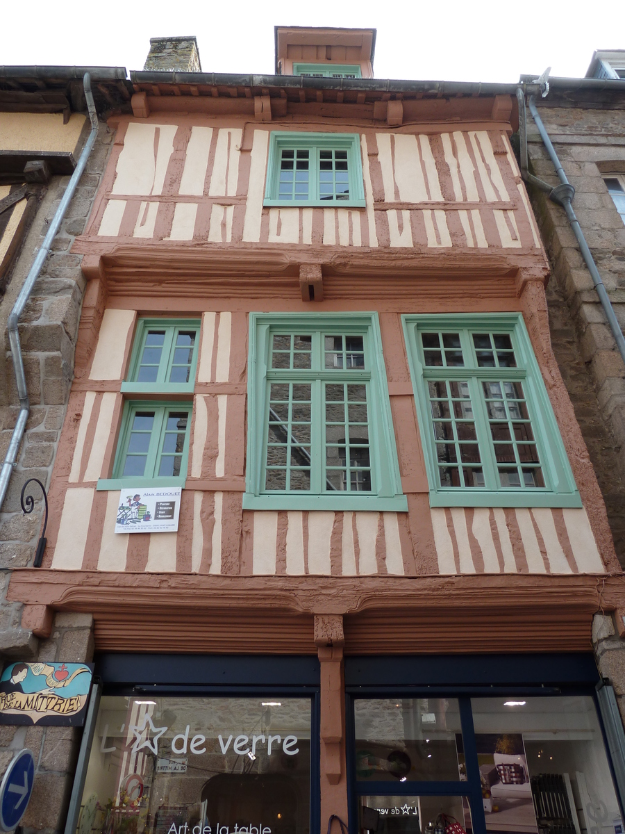 รูปถ่าย ฝรั่งเศส(France) ดีน็อง(Dinan) 2010-04 20