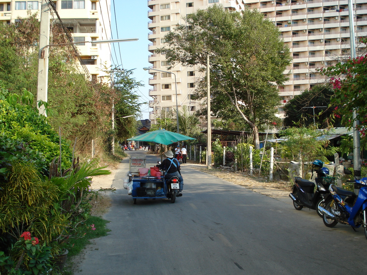 รูปถ่าย ไทย(Thailand) พัทยา(Pattaya) โกลเดนฮอร์น(Golden Horn) 2007-02 1