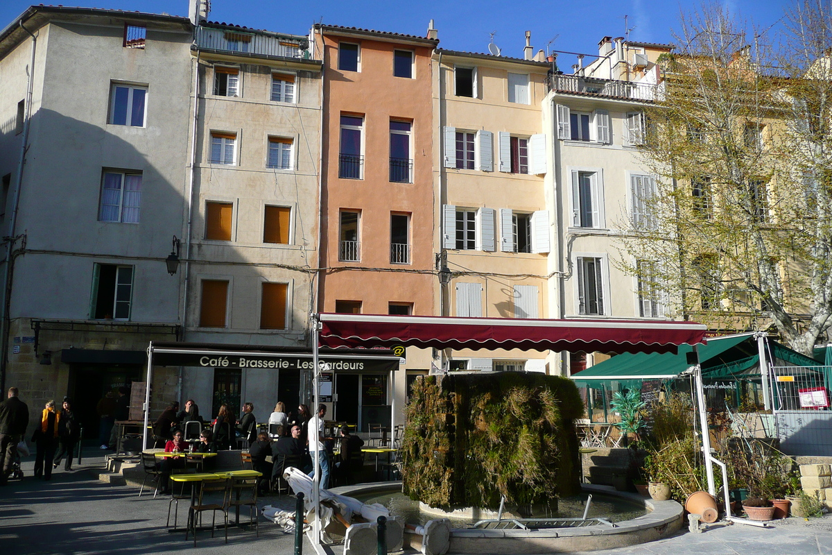 รูปถ่าย ฝรั่งเศส(France) แอ็กซ์-อ็อง-โพรว็องส์(Aix en Provence) ลานฟอรุมเดการ์เดอร์(Forum des Cardeurs) 2008-04 15
