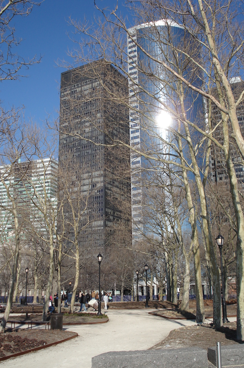 รูปถ่าย สหรัฐอเมริกา(United States) นิวยอร์ก(New York) สวน  แบตเตอรี่(Battery Park) 2006-03 14
