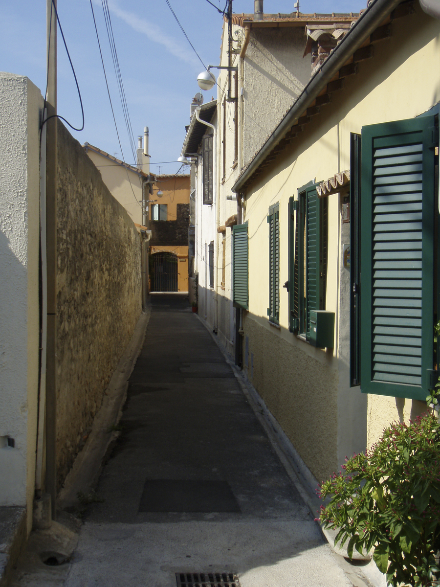 รูปถ่าย ฝรั่งเศส(France) อองทีป(Antibes) ถนนอากียง(Boulevard Aguillon) 2007-08 7