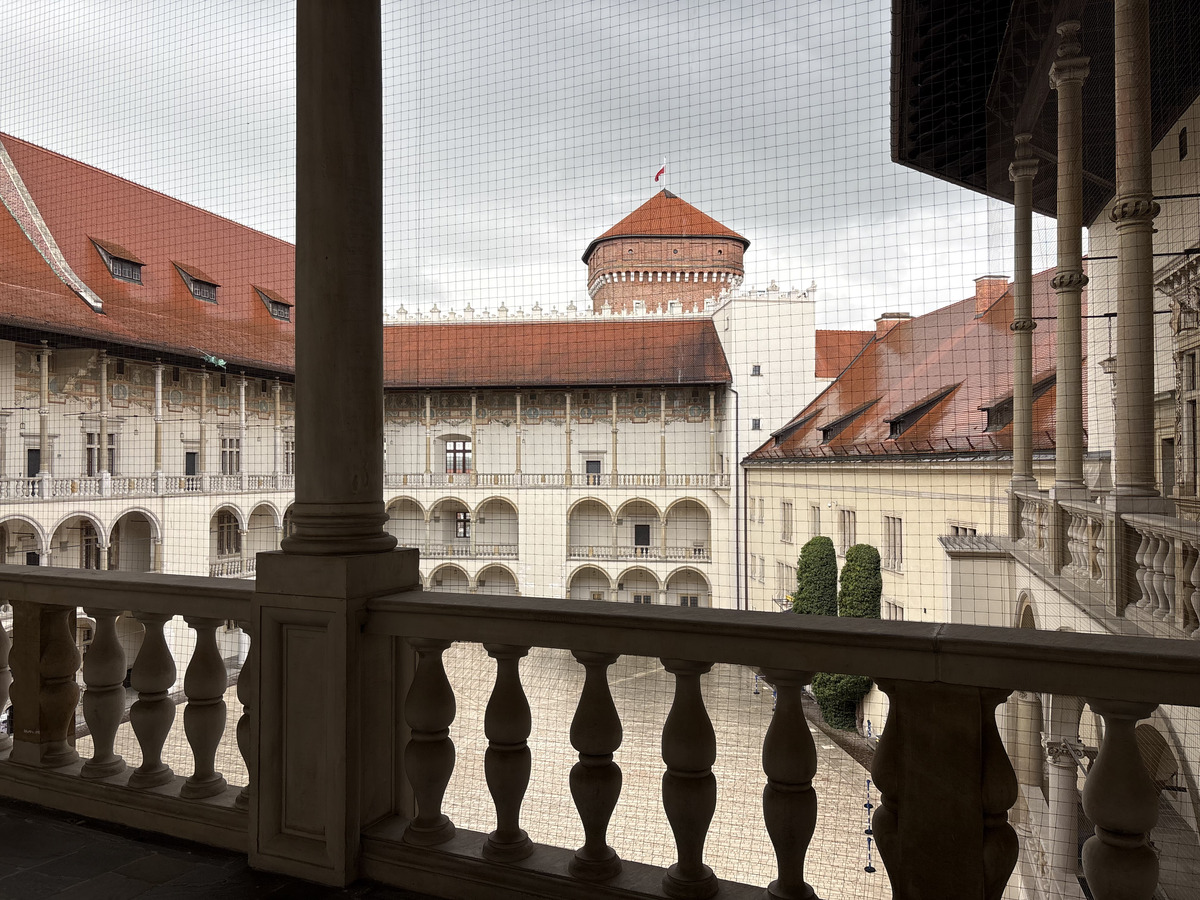 รูปถ่าย โปแลนด์(Poland) คราคูฟ(Krakow) ปราสาทวาเวล(Wawel castle) 2026-09 312
