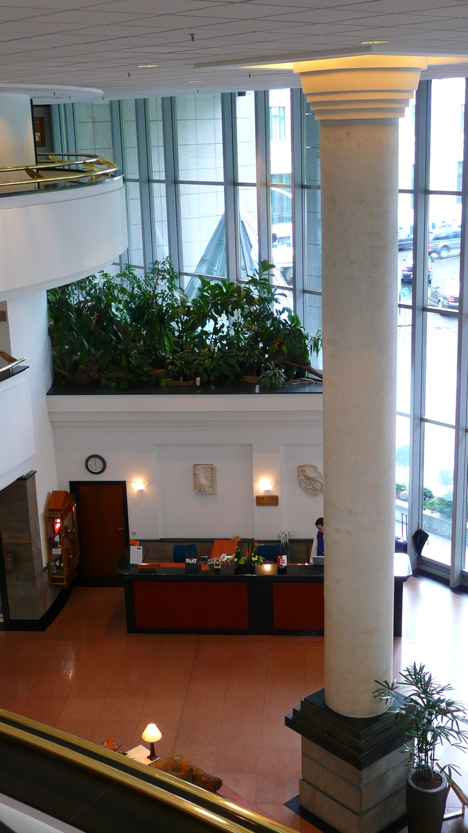 รูปถ่าย ฮังการี(Hungary) บูดาเปสต์(Budapest) โรงแรมเคมพินสกี้ คอร์วินุส(Kempinski Hotel Corvinus) 2007-06 50