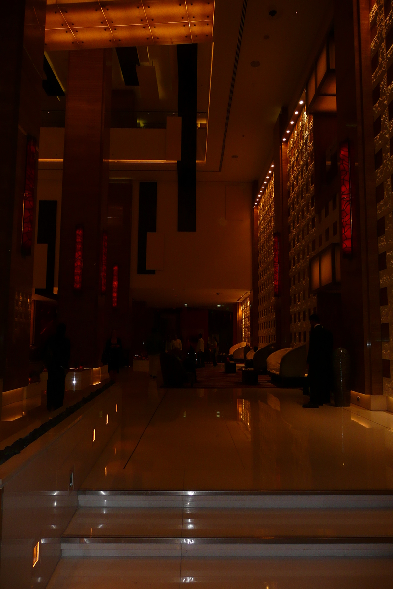 รูปถ่าย สหรัฐอาหรับเอมิเรตส์(United Arab Emirates) ดูไบ(Dubai) โรงแรมเคมพินสกี้ มอลล์ออฟดิเอมิเรตส์(Kempinski Hotel Mall of the Emirates) 2009-01 5