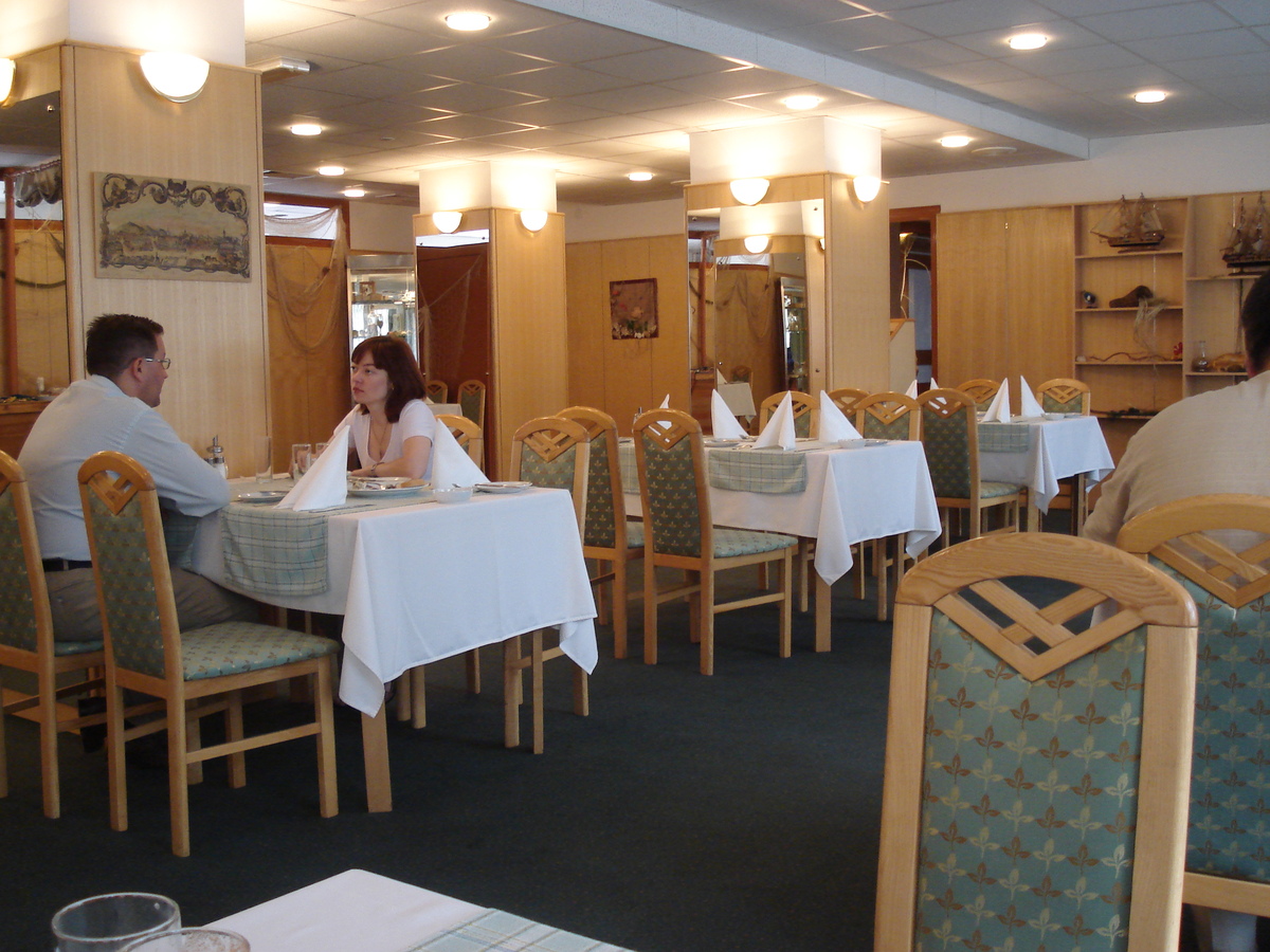 รูปถ่าย รัสเซีย(Russia) นิชนีย์นอฟโกร็อด(Nizhniy Novgorod) โรงแรมวอลนา(Volna Hotel) 2006-07 7