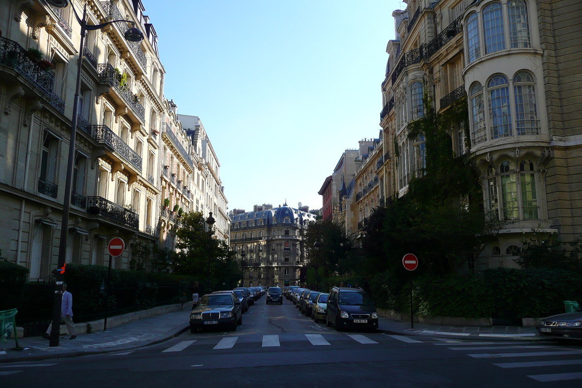 รูปถ่าย ฝรั่งเศส(France) ปารีส(Paris) คุ้มที่ 8(8th Arrondissement) ถนนแร็มบรันต์(Rue Rembrandt) 2007-09 24