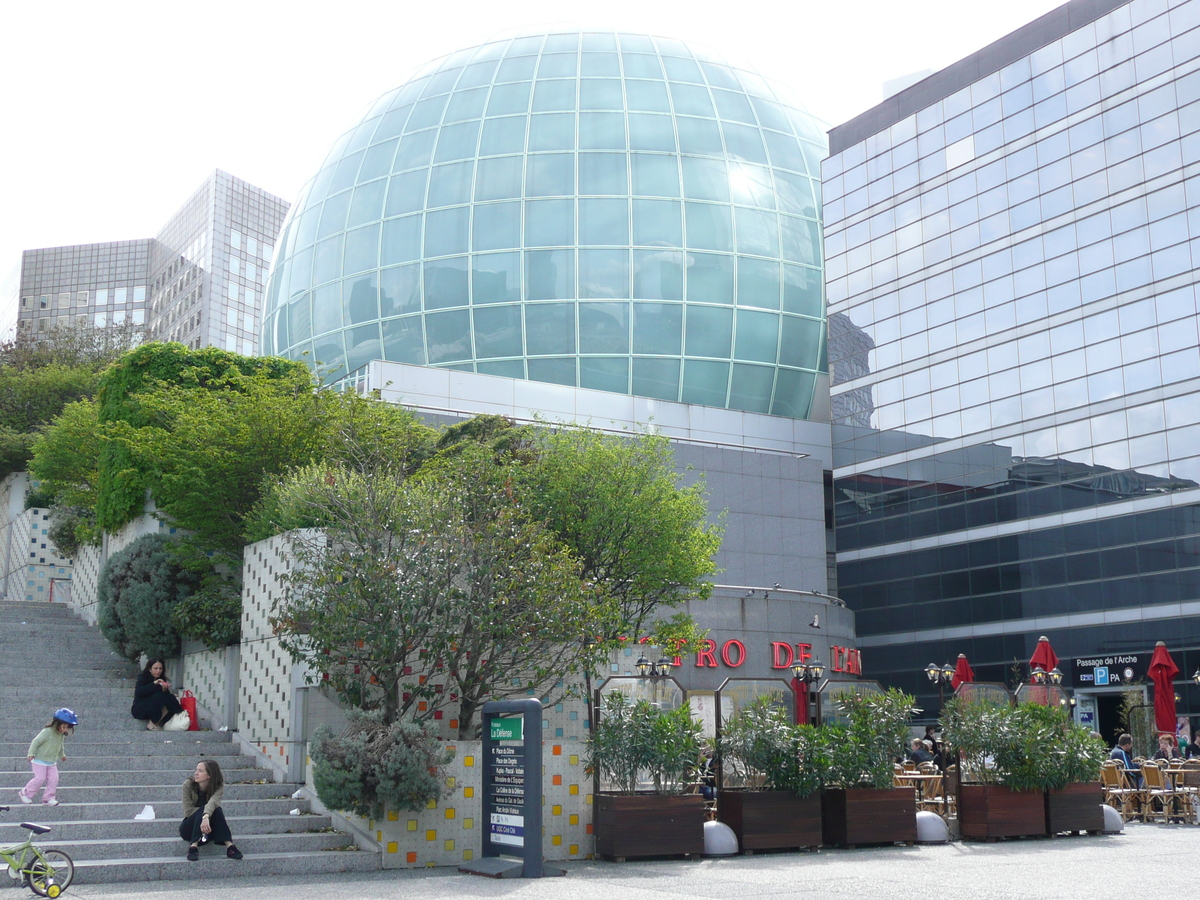 รูปถ่าย ฝรั่งเศส(France) ปารีส(Paris) ลาเดฟ็องส์(La Defense) 2007-05 26