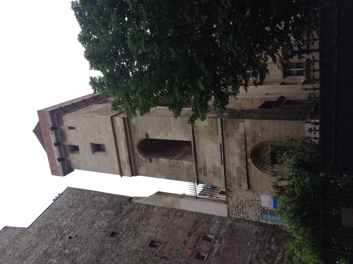 รูปถ่าย ฝรั่งเศส(France) ปารีส(Paris) โรงแรมเดอบูร์กอญ(Hotel de Bourgogne) 2013-06 18