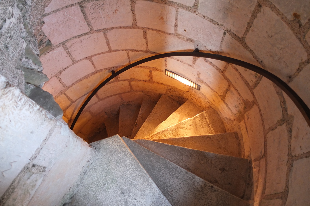 รูปถ่าย ฝรั่งเศส(France) ปราสาทลอช(Loches Castle) 2013-01 46
