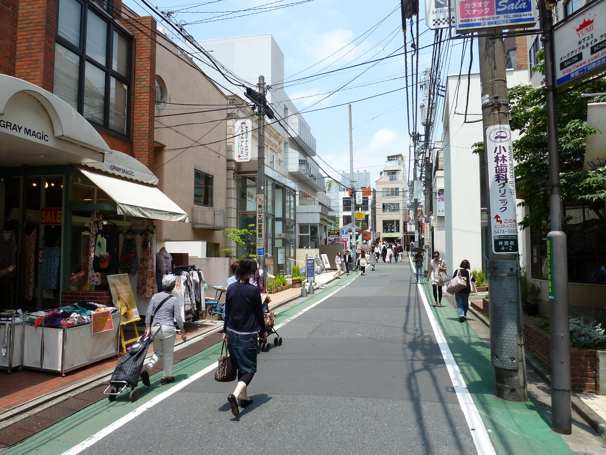 รูปถ่าย ญี่ปุ่น(Japan) โตเกียว(Tokyo) โอโมเตะซันโด(Omotesando) 2010-06 19