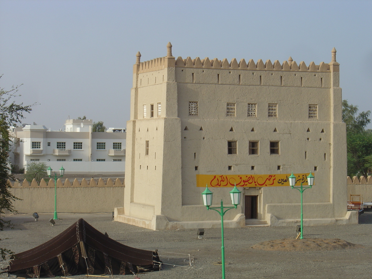 รูปถ่าย สหรัฐอาหรับเอมิเรตส์(United Arab Emirates) อาเลอิน(Al Ain) 2005-03 16