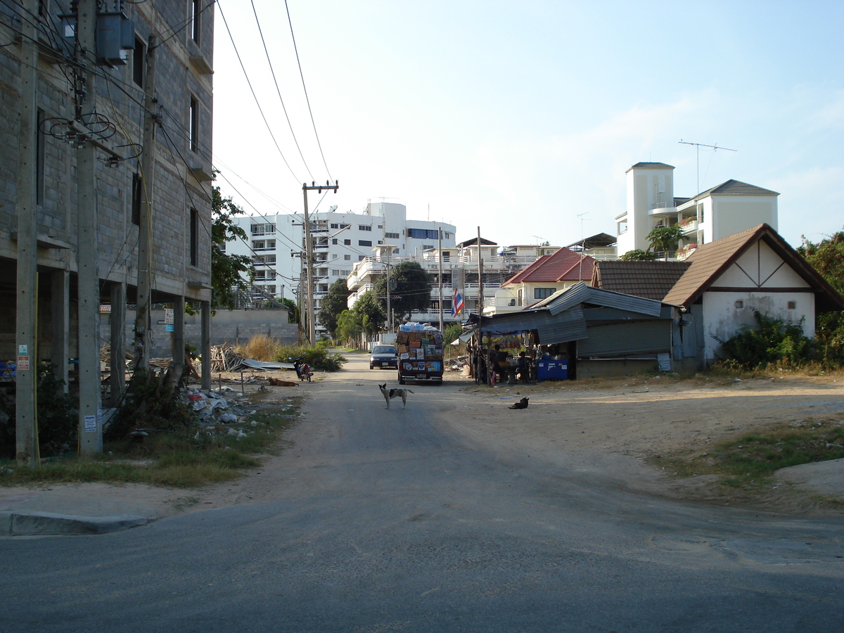 รูปถ่าย ไทย(Thailand) พัทยา(Pattaya) โกลเดนฮอร์น(Golden Horn) 2007-02 25