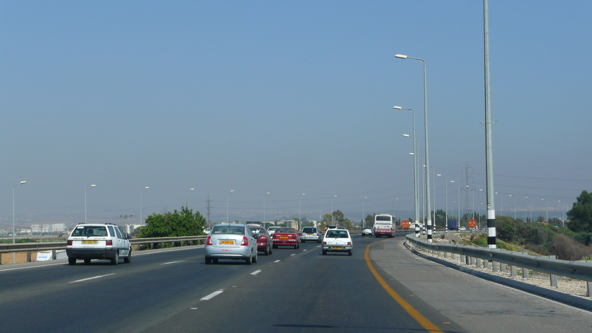รูปถ่าย อิสราเอล(Israel) จากเทลอาวีฟไปท่าอากาศยานเบนกูเรียน(Tel Aviv to Ben Gurion Airport) 2007-06 63