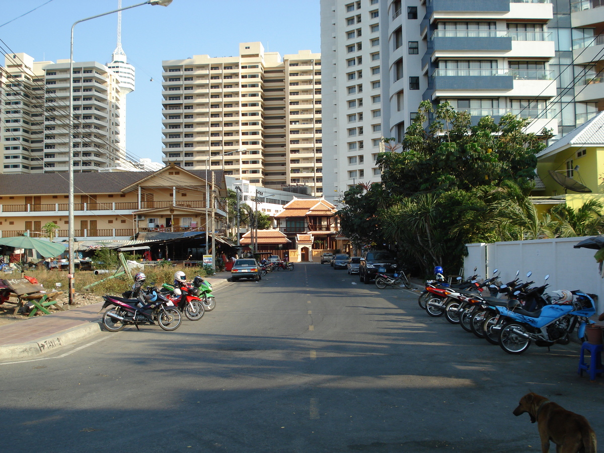 รูปถ่าย ไทย(Thailand) พัทยา(Pattaya) โกลเดนฮอร์น(Golden Horn) 2007-02 7