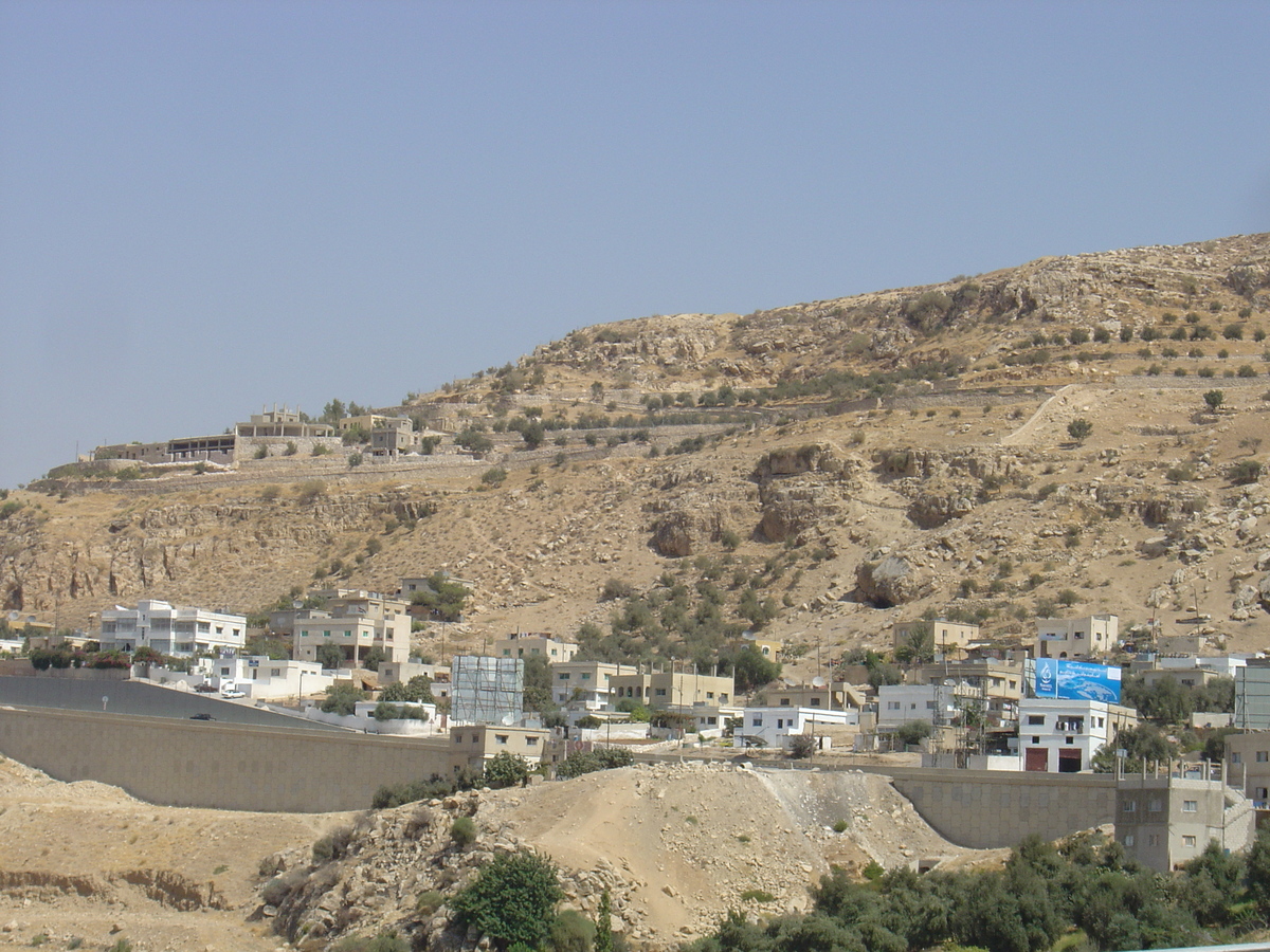 รูปถ่าย จอร์แดน(Jordan) ทะเลดำ(Dead Sea) 2004-10 26
