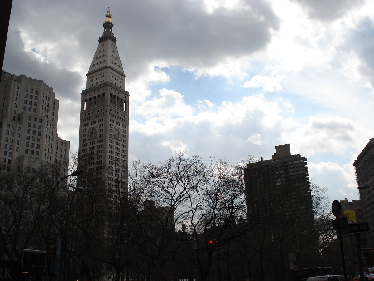 รูปถ่าย สหรัฐอเมริกา(United States) นิวยอร์ก(New York) ตามถนนฟิฟท์อเวนิว(down the 5th Avenue) 2006-03 48