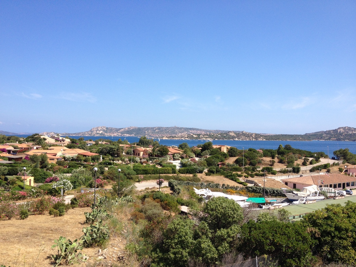 รูปถ่าย อิตาลี(Italy) ซาร์ดิเนีย(Sardinia) กอสตาสเมรัลดา(Costa Smeralda) 2015-06 100
