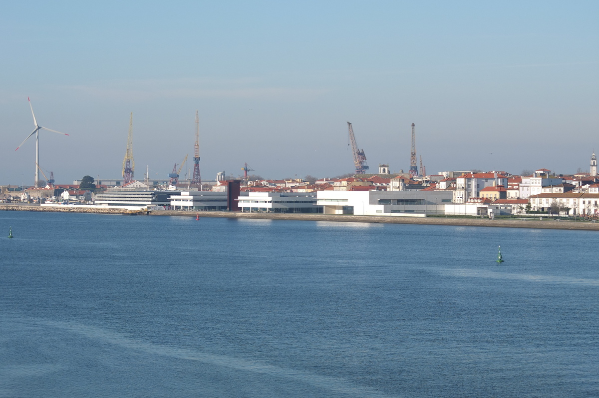 รูปถ่าย โปรตุเกส(Portugal) วีอานาดูกัชเตลู(Viana do Castelo) 2013-01 30