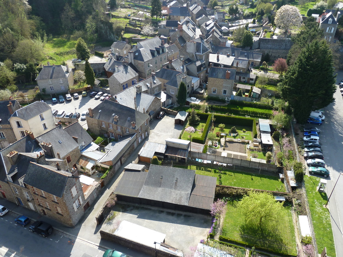 รูปถ่าย ฝรั่งเศส(France) ฟูแฌร์(Fougeres) 2010-04 212
