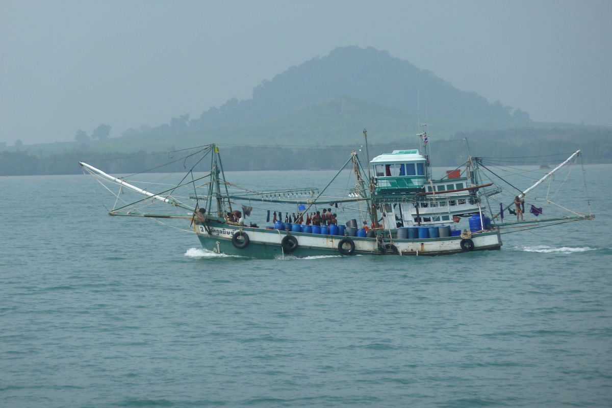 รูปถ่าย ไทย(Thailand) เกาะช้าง(Ko Chang) เรือเฟอร์รี(Ferry) 2011-02 10
