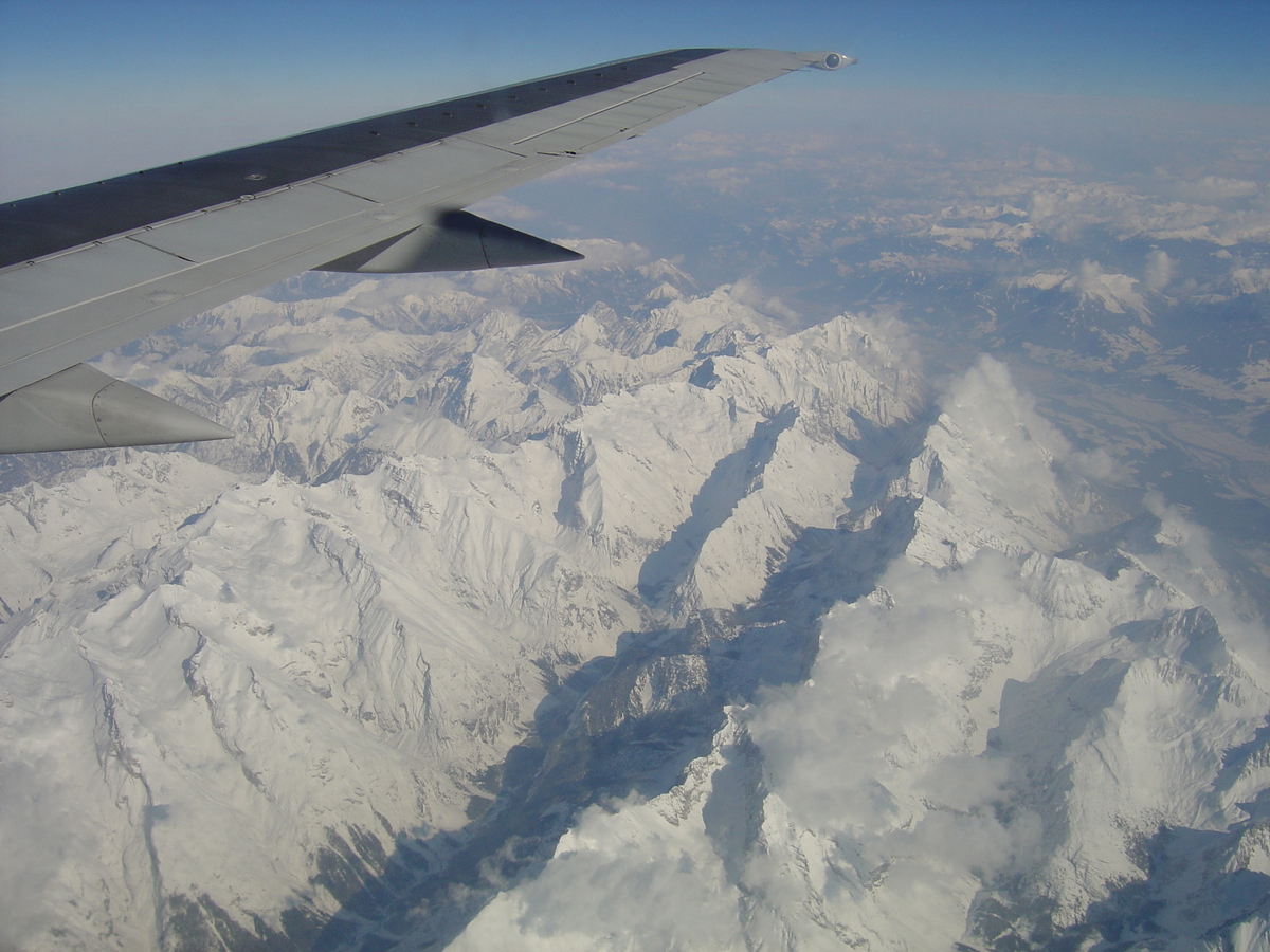 รูปถ่าย ออสเตรีย(Austria) เทืยกเขาแอลป์ (จากมิลานไปมิวนิค)(Alpes(Milan To Munich)) 2005-03 22
