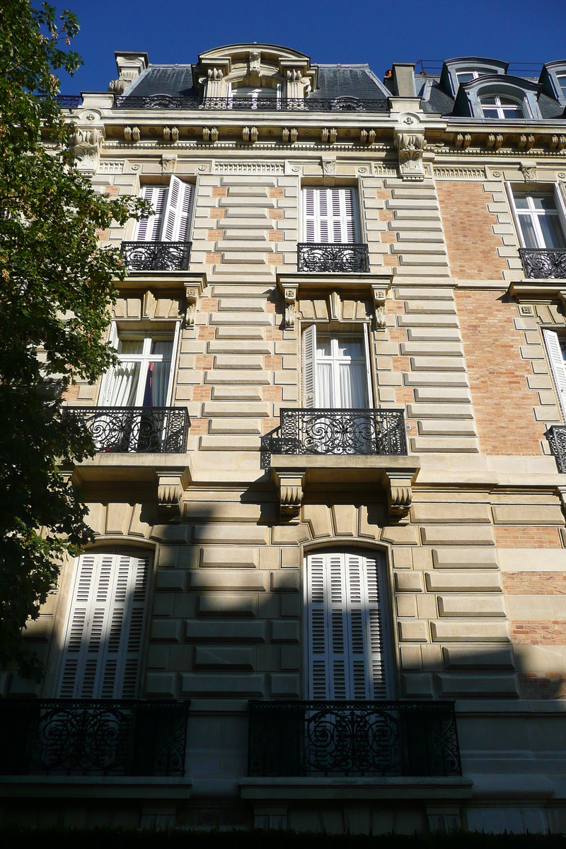 รูปถ่าย ฝรั่งเศส(France) ปารีส(Paris) คุ้มที่ 8(8th Arrondissement) ถนนแร็มบรันต์(Rue Rembrandt) 2007-09 25