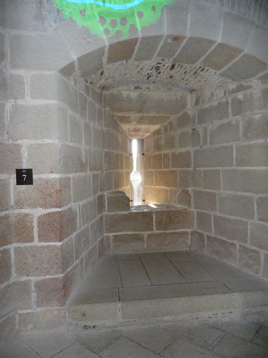 รูปถ่าย ฝรั่งเศส(France) ฟูแฌร์(Fougeres) 2010-04 25