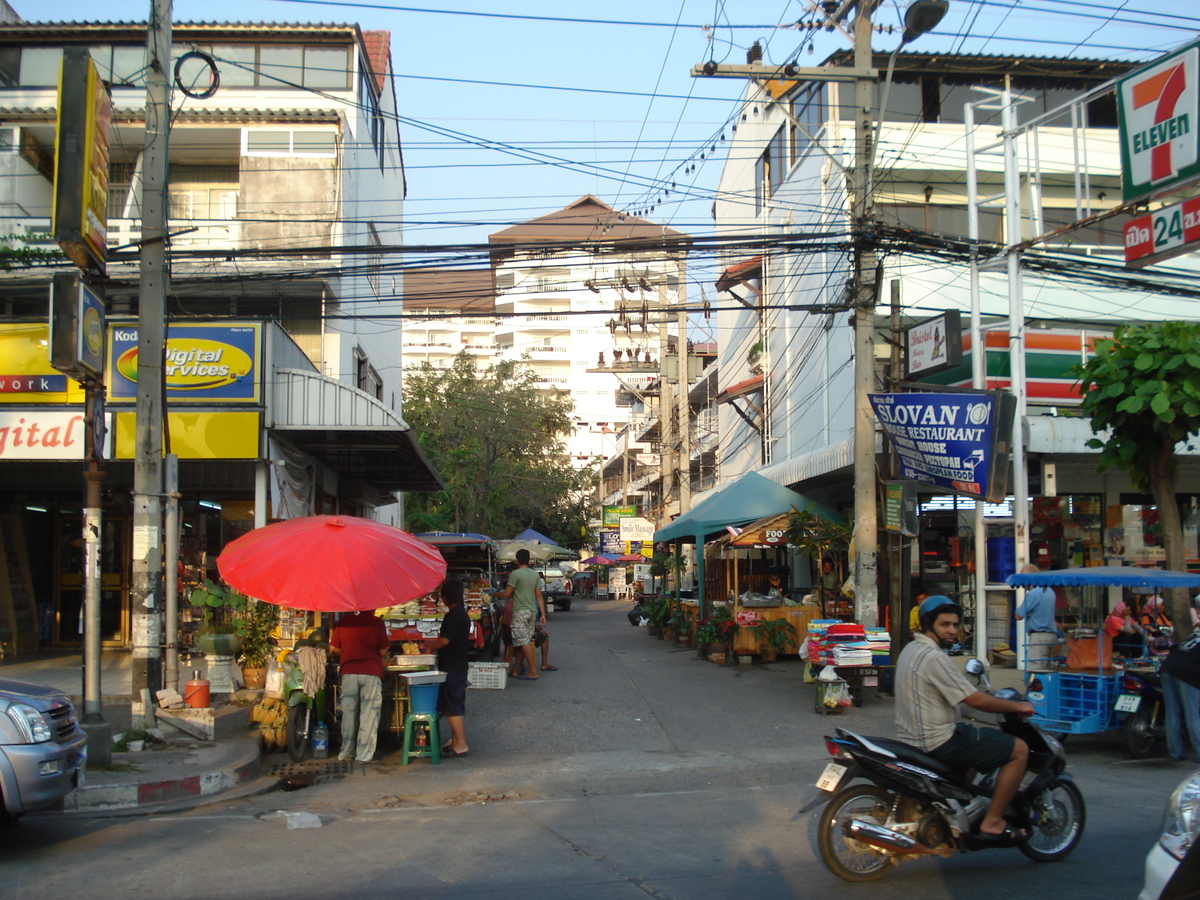 รูปถ่าย ไทย(Thailand) จอมเทียน(Jomtien) จอมเทียนสายหนึ่ง(Jomtien Sainueng) 2008-01 38