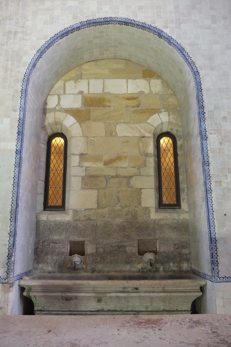 รูปถ่าย โปรตุเกส(Portugal) อัลโกบาซา(Alcobaca) 2013-01 84