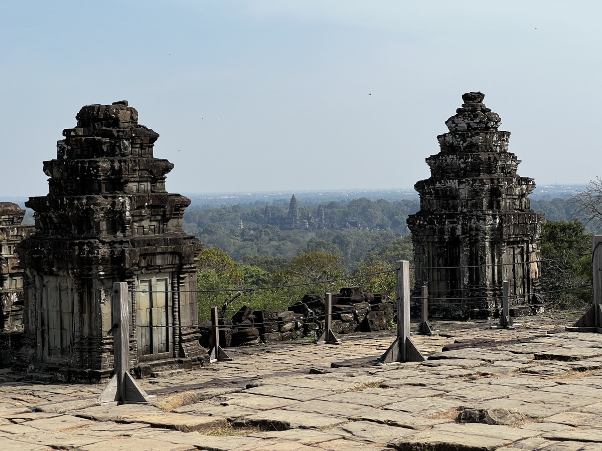 รูปถ่าย กัมพูชา(Cambodia) เสียมราฐ(Siem Reap) ปราสาทพนมบาเค็ง(Phnom Bakheng) 2023-01 6