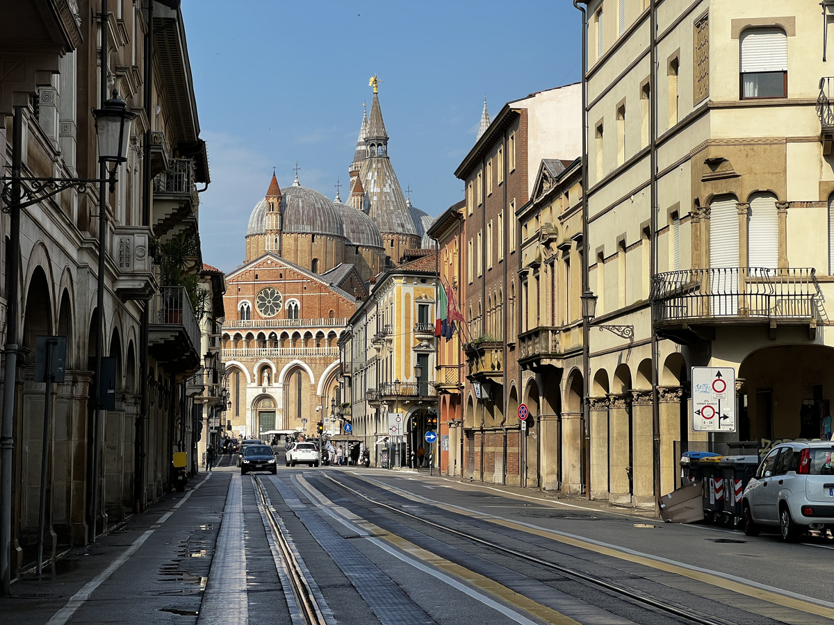 รูปถ่าย อิตาลี(Italy) ปาโดวา(Padua) 2022-05 21