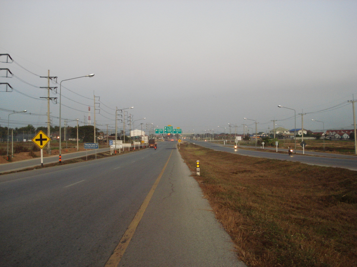 รูปถ่าย ไทย(Thailand) พิษณุโลก(Phitsanulok) พิษณุโลก(highway 12) 2008-01 1