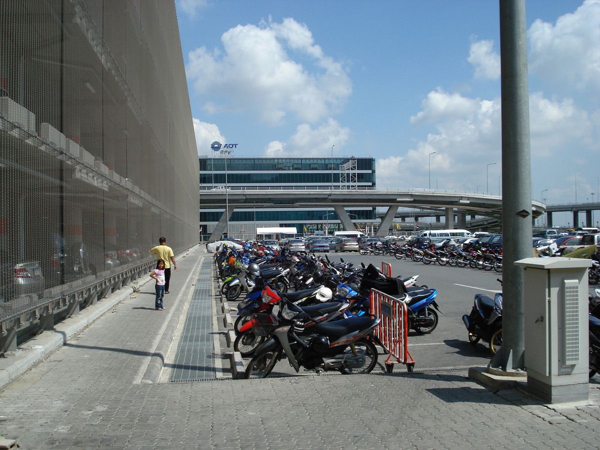 รูปถ่าย ไทย(Thailand) กรุงเทพมหานคร(Bangkok) ท่าอากาศยานสุวรรณภูมิ(Suvarnabhumi Airport) 2007-02 82