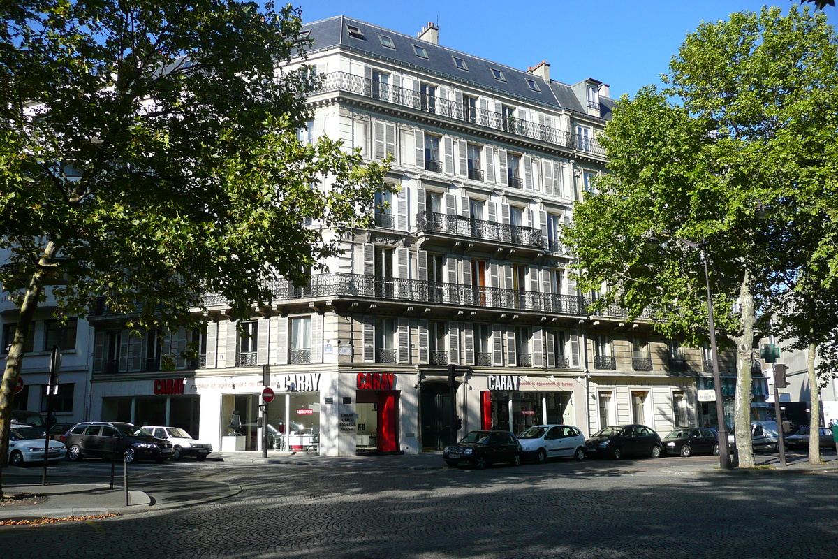 รูปถ่าย ฝรั่งเศส(France) ปารีส(Paris) ถนนฟรีดลันด์(Avenue de Friedland) 2007-09 17