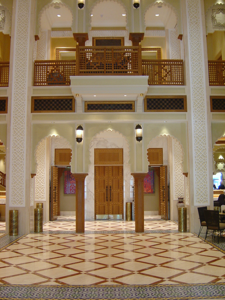 รูปถ่าย สหรัฐอาหรับเอมิเรตส์(United Arab Emirates) ดูไบ(Dubai) มะดีนัตจุมัยเราะห์(Medina Jumeirah) 2005-03 33